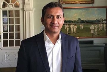 शालेय क्रिकेट स्पर्धांमधूनच घडतात आंतरराष्ट्रीय खेळाडू - संजय बांगर