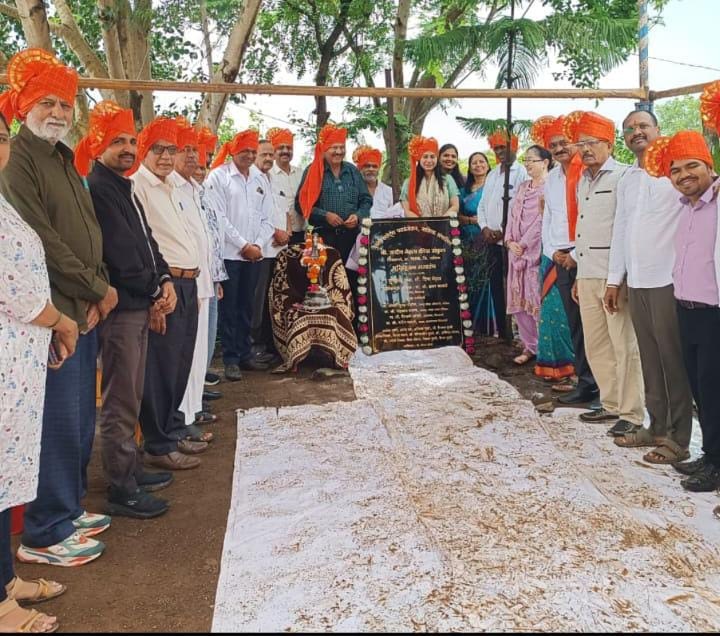 पिंपळनारे येथे 'राजीव मेहता क्रीडा संकुला'चे भूमिपूजन संपन्न