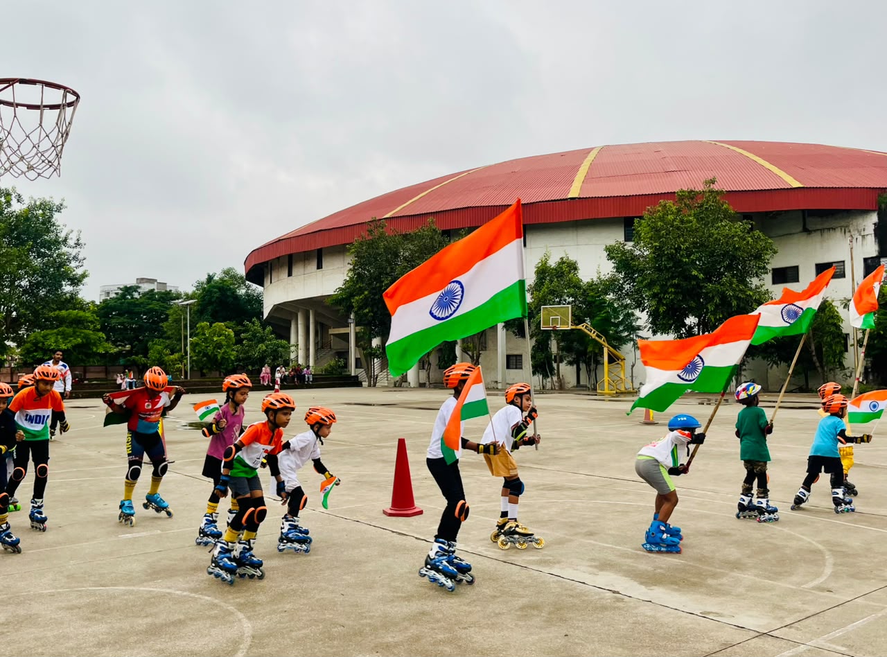 International Record Attempt: 79-Minute Non-Stop Skating for Independence Day