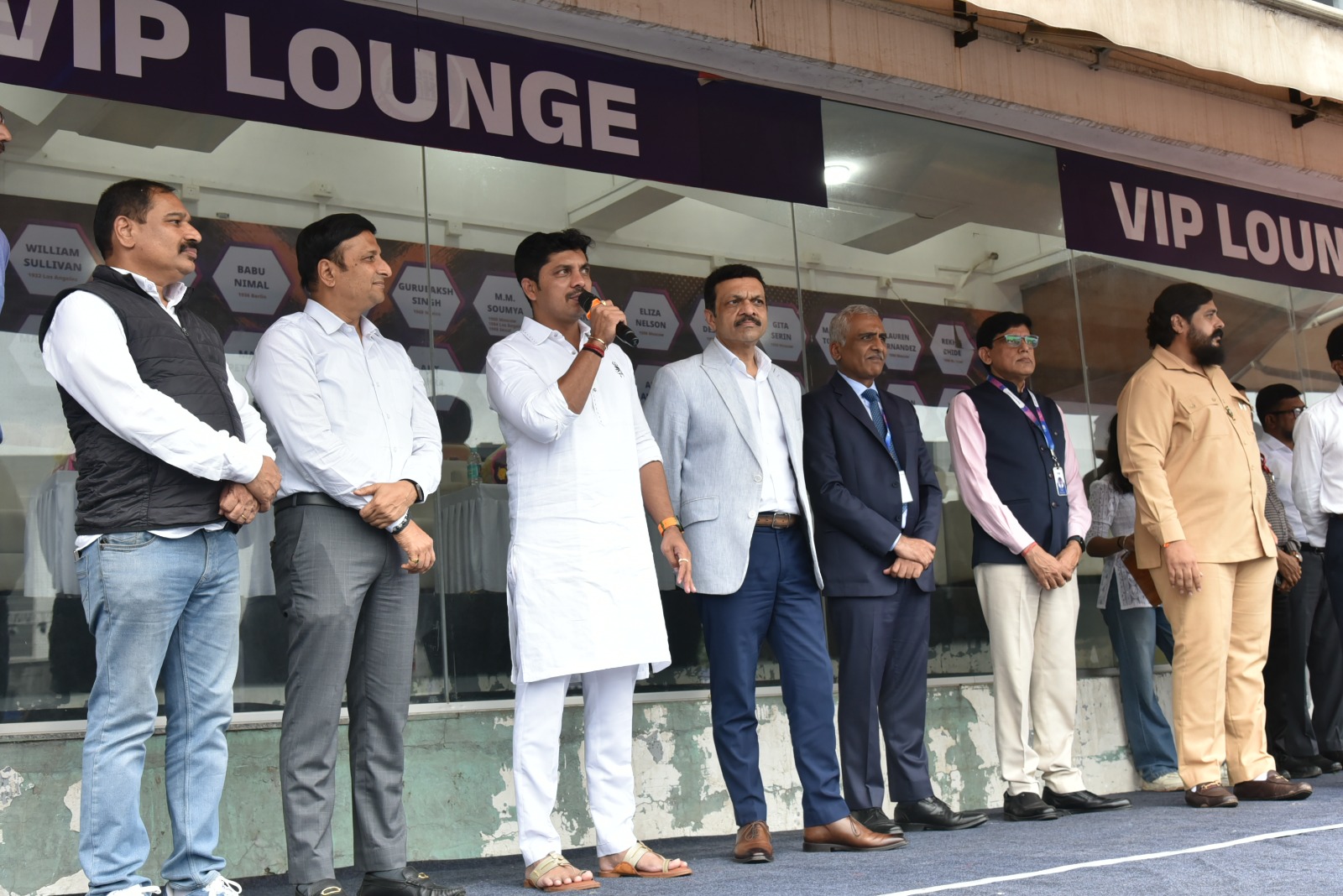 धडाकेबाज सोहळ्यात ज्युनियर महिला राष्ट्रीय हॉकी अजिंक्यपद स्पर्धेचे रणशिंग फुंकले