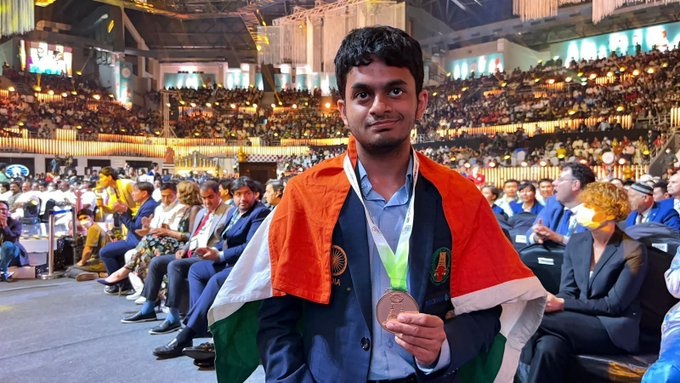 India's Nihal Sarin Wins 'Bullet Chess Championship'