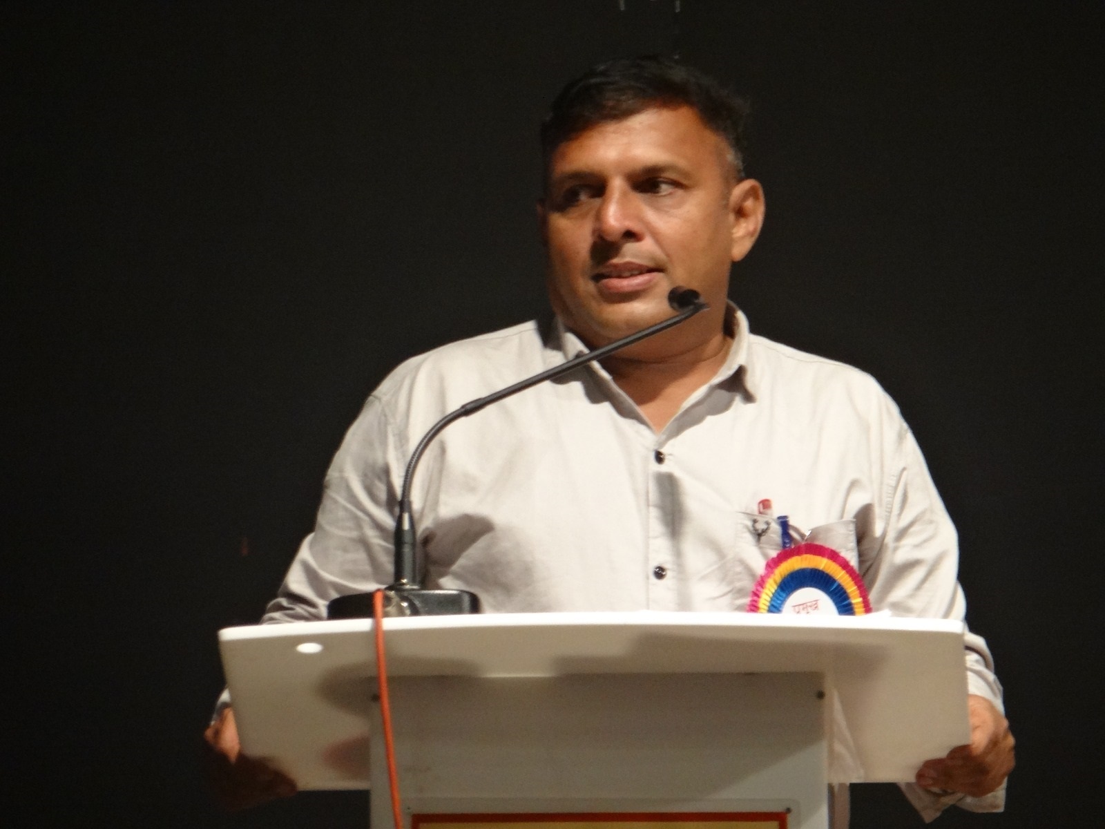 राष्ट्रीय व राज्य क्रीडा विद्यापीठ तात्काळ कार्यान्वित करा - प्रा. शरद शेजवळ