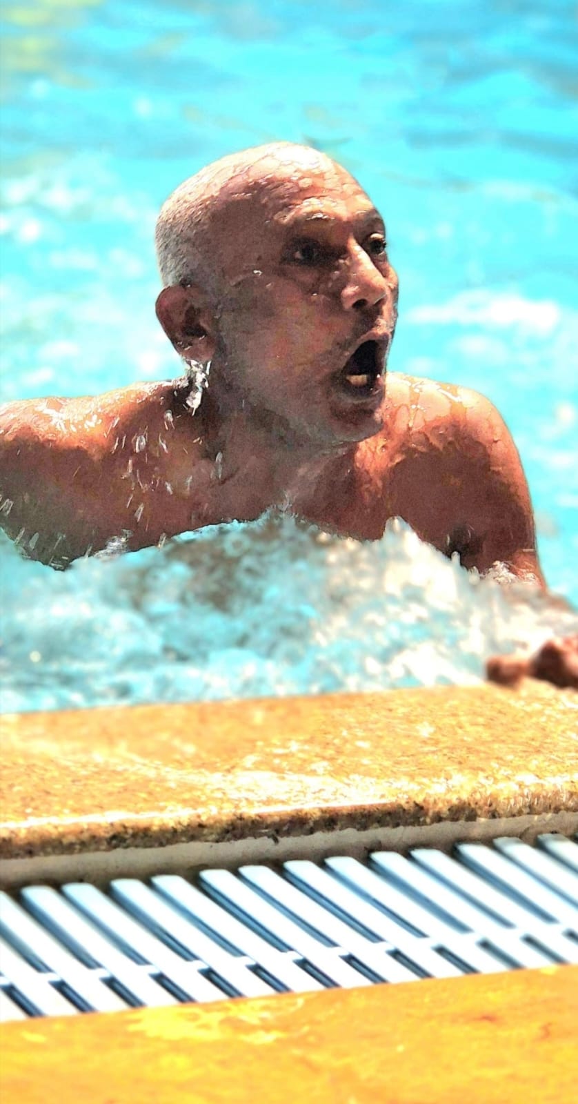 Aged just 63! Janardan Temkar achieves a 'hat-trick' of gold medals in a swimming competition.