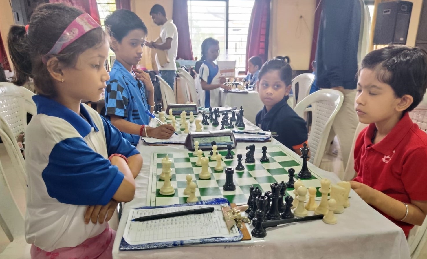 एनएस लिया कृष्णन, आदित्री, जोशुआ आणि रुद्र प्रताप संयुक्तरीत्या आघाडीवर