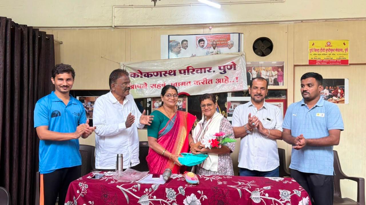 ज्येष्ठ मुष्टियुद्ध पंच आश्फिया सय्यद यांचा पुणे येथे सत्कार