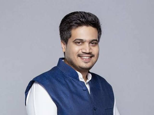 लातूर येथे शनिवारी रोहित पवार युवा क्रिकेटपटूंशी साधणार संवाद
