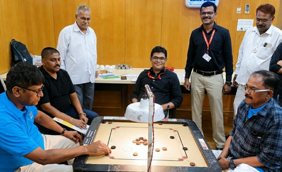 कॅरम स्पर्धेत विकास महाडिक, रुपम कुमारी अजिंक्य